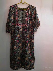 Beautiful Floral print Kurta set