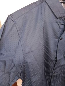 Men's Textured Navy Blue Shirt