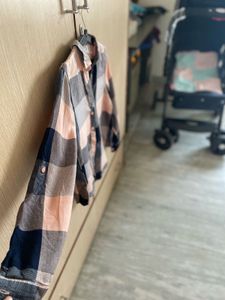 pink  &amp; Navy Plaid Button-Up Shirt