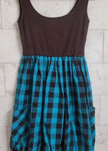 🎈NEW🎈Globus Checked Dress