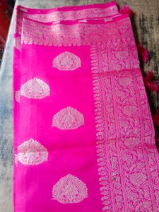 Vibrant Pink Woven Banarasi Silk Saree