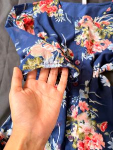 Chic Floral Print Top