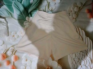 white High-Waisted Shorts