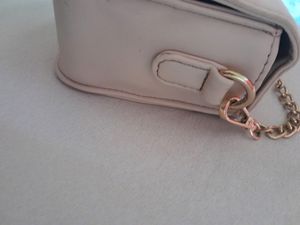 Pretty Sling Bag