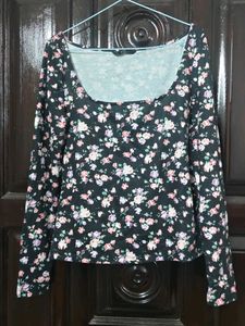 Floral Print Long Sleeve Top