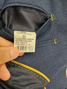 Orignal Brand New Park Avenue Suit