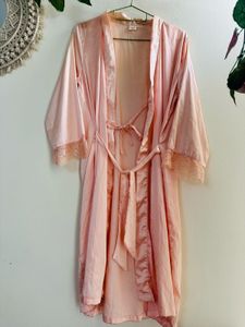 Elegant Pink Lace Trim Robe