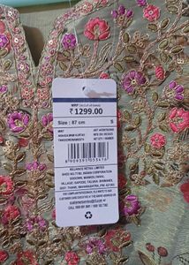 🍀 Beautiful Floral Embroidered Kurta 🍀
