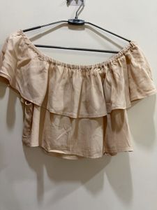 Forever 21 Ruffled Off-Shoulder Crop Top(M)