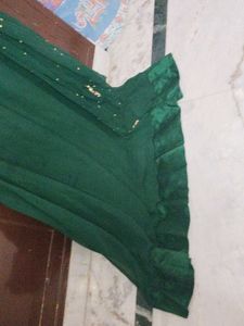 DEEP GREEN ETHNIC GOWN ☘️