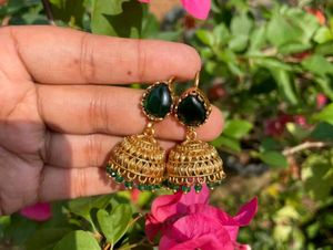 earrings jumka