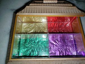 Empty dry fruit box