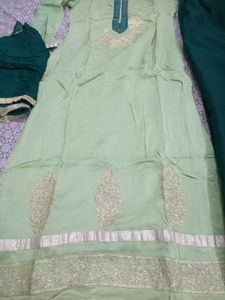 Elegant Green Palazzo Kameez Suit With Dupatta