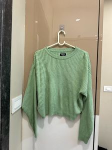 Cropped Ribbed Knit Sweater