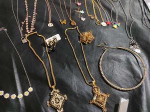 Necklace &amp; Earring (2 Set)