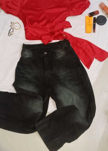 Red Wrap Tie-Up Top ♥️🎀