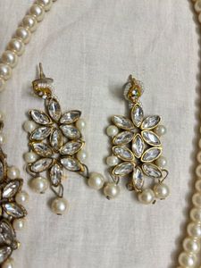 Elegant Pearl &amp; Crystal Necklace Set