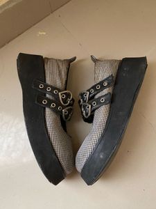 Chic Mary Jane Platform Shoes