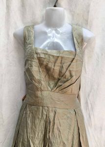 Elegant Beige Sleeveless Midi Dress