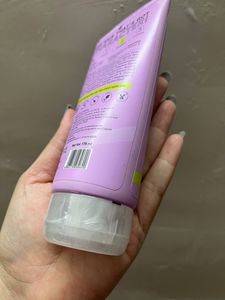 Moxie Hyaluronic Acid Repairing Conditioner