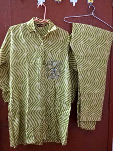 Green Zigzag Print Pajama Set