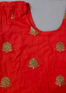 Gaajri Kurta