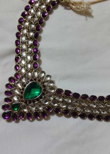 Elegant Kundan Necklace Set