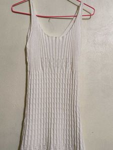 Elegant White Knit Maxi Dress