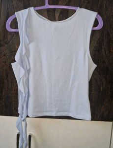 H&amp;M Light Blue Ruffled Sleeveless Top