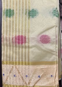 Elegant Cream Saree with Gold & Pink Motifs