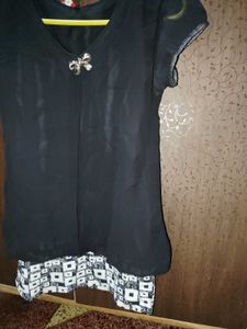 Elegant Black Kurta with Bow Detail