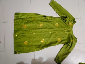 vintage Y2K Green Kurta with Salwar and Dupatta