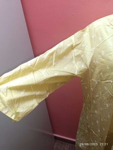 New Unused Xxl Avaasa  Yellow Kurta