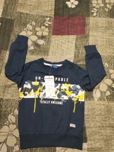 Navy Blue Full Sleeves Sweat Shirt.