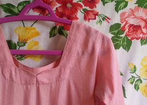 Pink Sweetheart Neck Kurti! 🩷