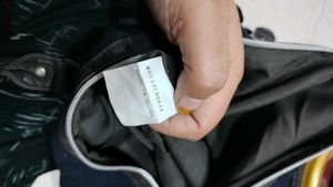 Stylish Black Duffle Bag