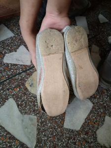 men jutti