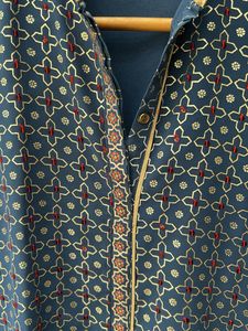 Elegant Blue Ethnic Kurta with Intricate Pattern
