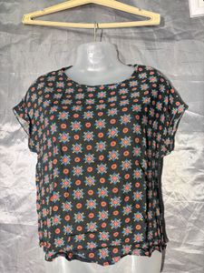 Printed Round Neck Short Sleeve Top