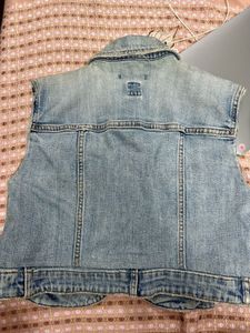 GAP Denim Vest / L
