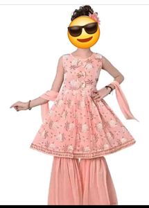 Beautiful Peach Floral embroidered Kurta Set