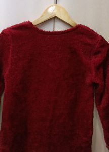 Red Pullover (Women)