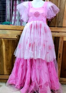 💕😍Heavy Ruffle Beautiful Pink Gown 😍😍🎁♥️😻