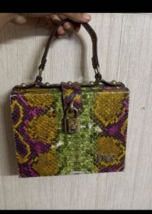 Chic Handbags Set