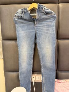 Light Wash Denim Jeans ZARA