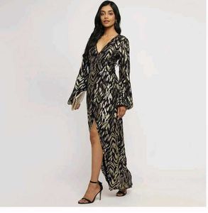 Elegant Black &amp; Gold Sequin Maxi Dress