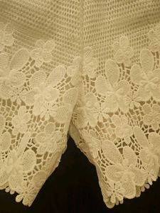 Chic White Lace Shorts
