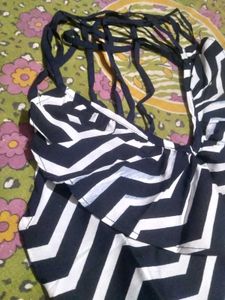 women's top