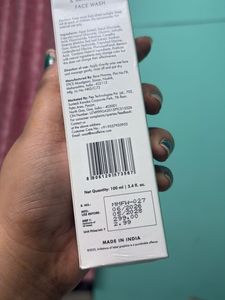 MCaffeine Anti-Acne Face Wash