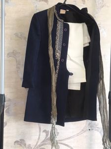 kids sherwani set age 4-6 years , almost new